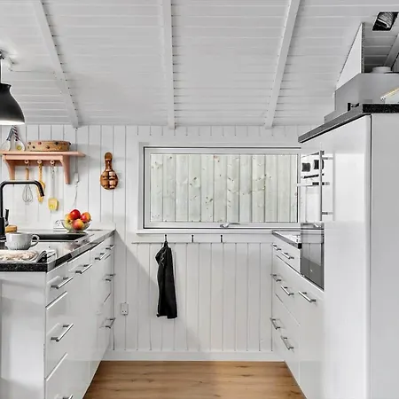 Sj278-bjert-binderup-strandpark-80 *